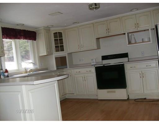 102 W Millbury Rd, Sutton, MA 01590 photo 9