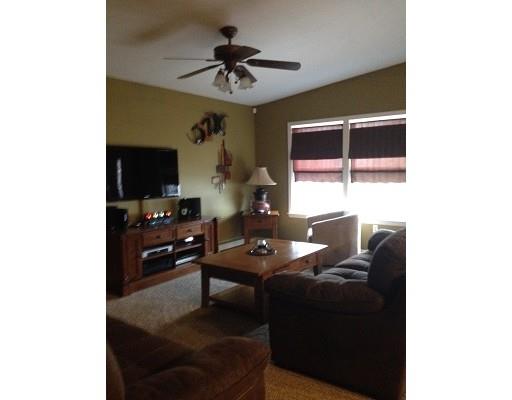 427 Kennedy St, Fall River, MA 02721 photo 9