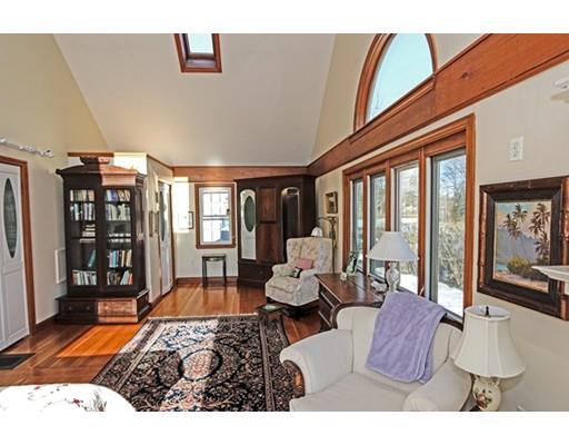 9 Butternut Ln, Gloucester, MA 01930 photo 17
