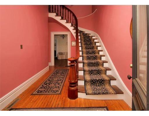 48 Thompson St, Springfield, MA 01109 photo 7