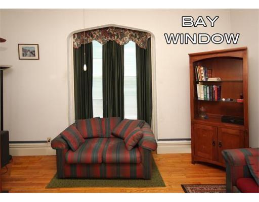 48 Thompson St, Springfield, MA 01109 photo 10