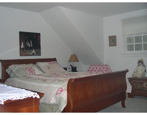 23 Pitcher St, Marion, MA 02738 photo 4