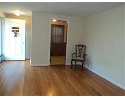 149 Cooley, Springfield, MA 01128 photo 3