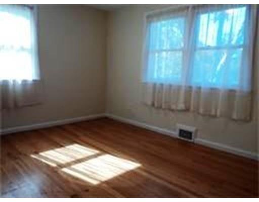 149 Cooley, Springfield, MA 01128 photo 5