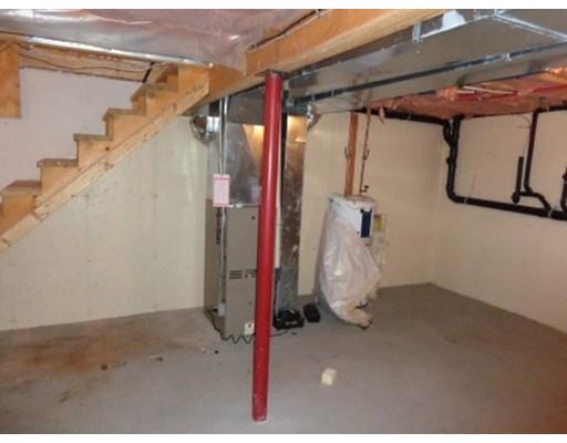 142 Jasper, Springfield, MA 01109 photo 3