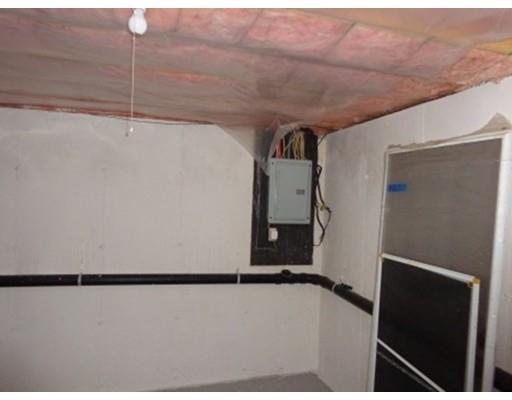 142 Jasper, Springfield, MA 01109 photo 2