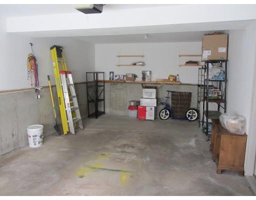 433 Ray St, Fall River, MA 02720 photo 9