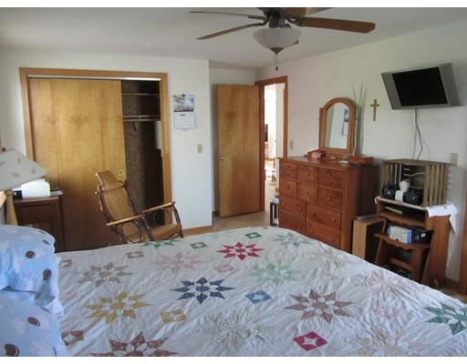 433 Ray St, Fall River, MA 02720 photo 5