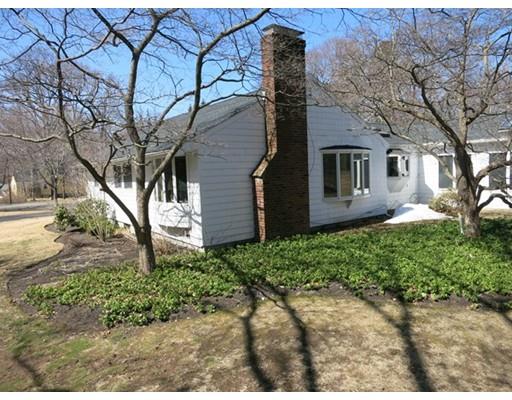 5 Regent Dr, Danvers, MA 01923 photo 4