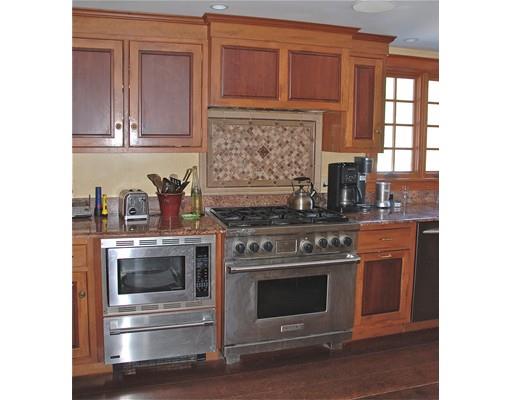 2 Beacon Ct, Acton, MA 01720 photo 8
