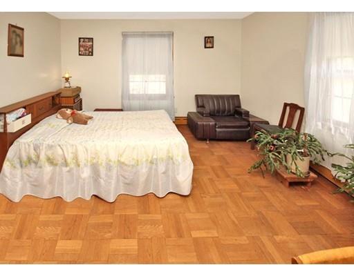 65 Shefford St, Springfield, MA 01107 photo 13