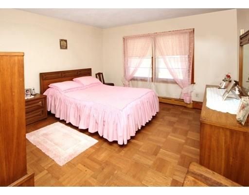65 Shefford St, Springfield, MA 01107 photo 11