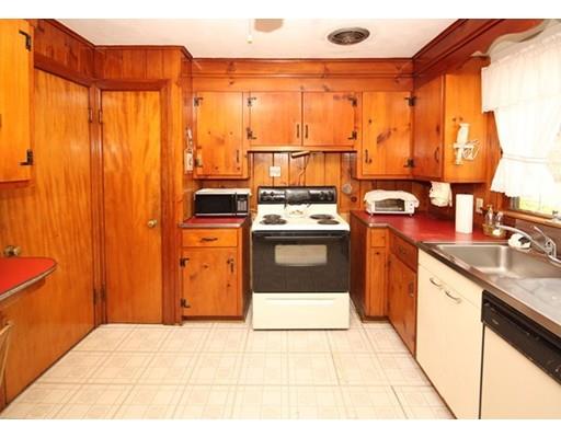 65 Shefford St, Springfield, MA 01107 photo 7