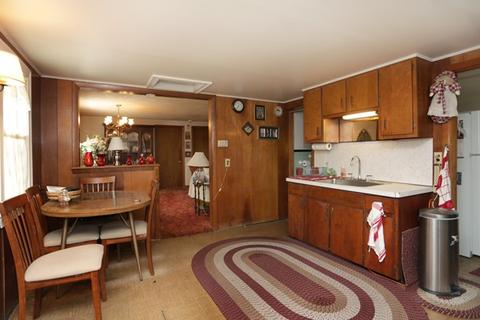 92 Thurlow St, Georgetown, MA 01833 photo 3