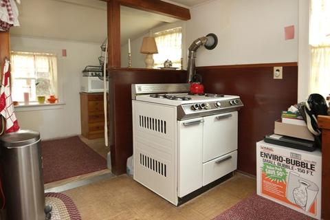 92 Thurlow St, Georgetown, MA 01833 photo 4
