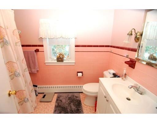 25 Woodside Ave, Buzzards Bay, MA 02532 photo 10
