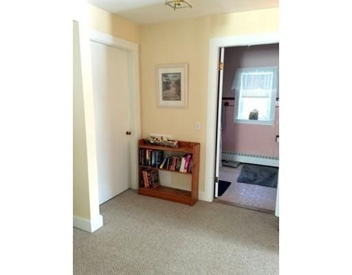25 Woodside Ave, Buzzards Bay, MA 02532 photo 8