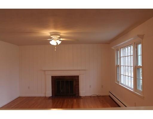 280 Forest Hills Rd, Springfield, MA 01128 photo 9
