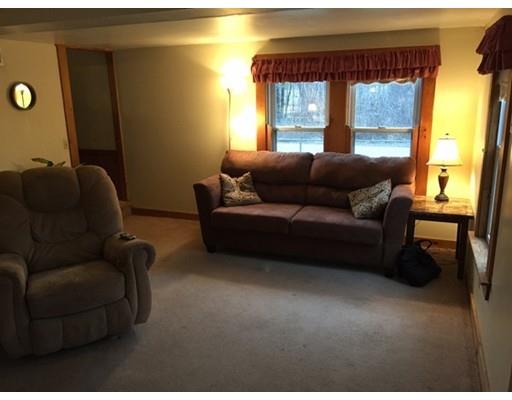 19 Puffer St, Ashburnham, MA 01430 photo 4