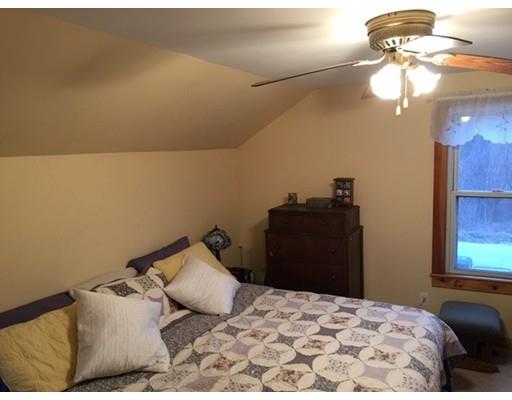 19 Puffer St, Ashburnham, MA 01430 photo 9