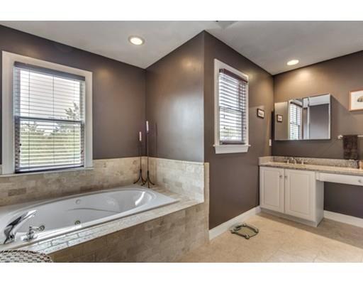 31 Castle View Dr, Gloucester, MA 01930 photo 22