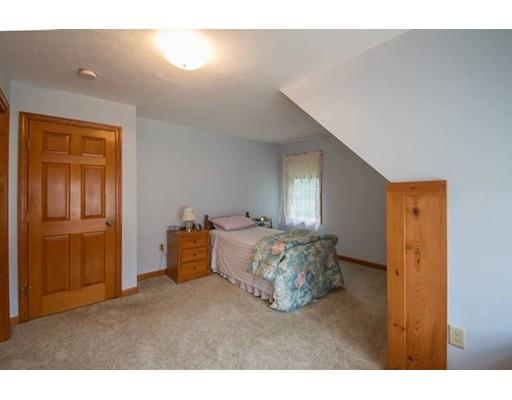 375 Scott Rd, Oakham, MA 01068 photo 17