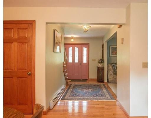 375 Scott Rd, Oakham, MA 01068 photo 10
