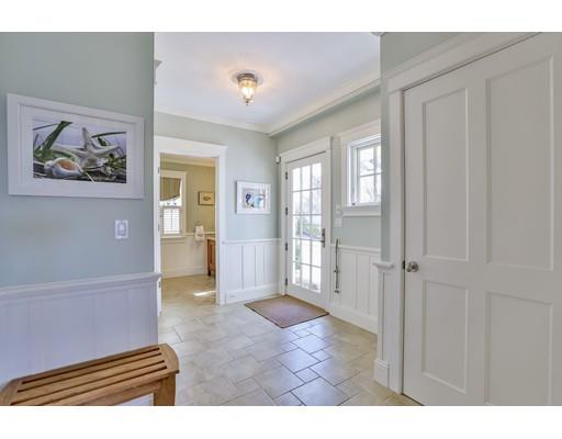 24 Mann St, Hingham, MA 02043 photo 11