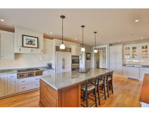 24 Mann St, Hingham, MA 02043 photo 6