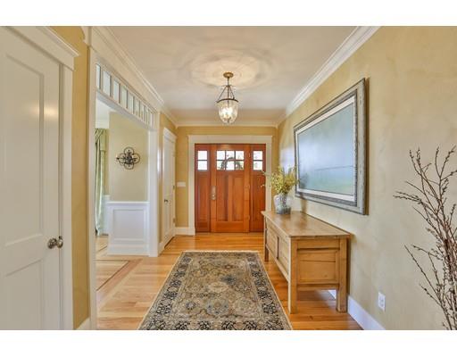 24 Mann St, Hingham, MA 02043 photo 2