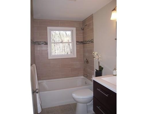 75 Robbins St, Acton, MA 01720 photo 8