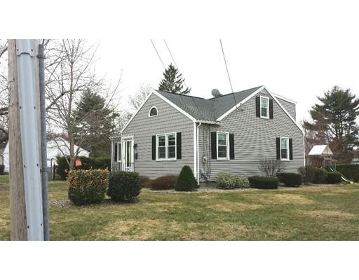 96 Hafey St, Chicopee, MA 01013 photo 4