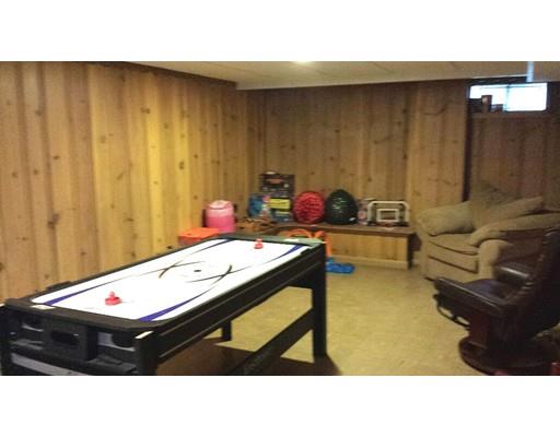 96 Hafey St, Chicopee, MA 01013 photo 16