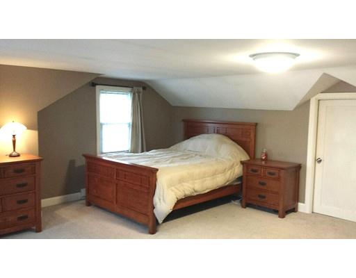 96 Hafey St, Chicopee, MA 01013 photo 12
