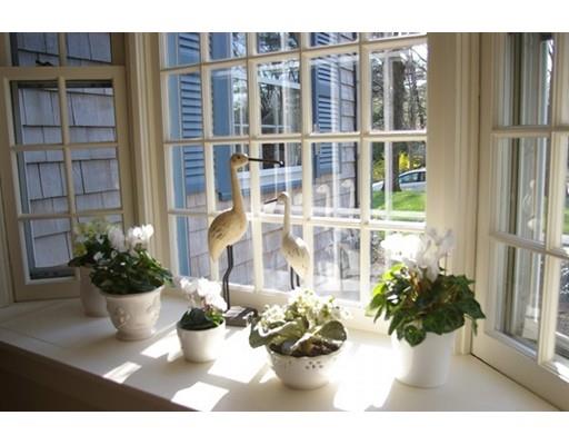 11 Hoover Rd, Hingham, MA 02043 photo 2