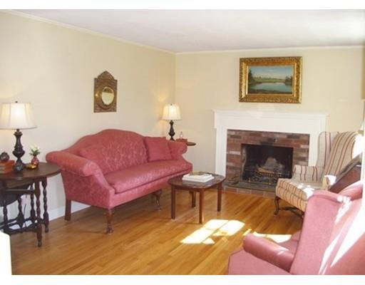 11 Hoover Rd, Hingham, MA 02043 photo 6