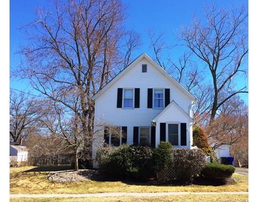 31 Athol St, Springfield, MA 01107 photo 3