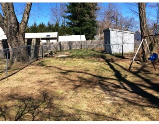 31 Athol St, Springfield, MA 01107 photo 7