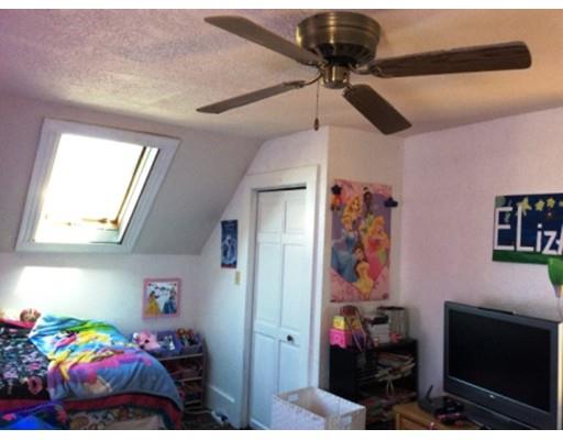 31 Athol St, Springfield, MA 01107 photo 21