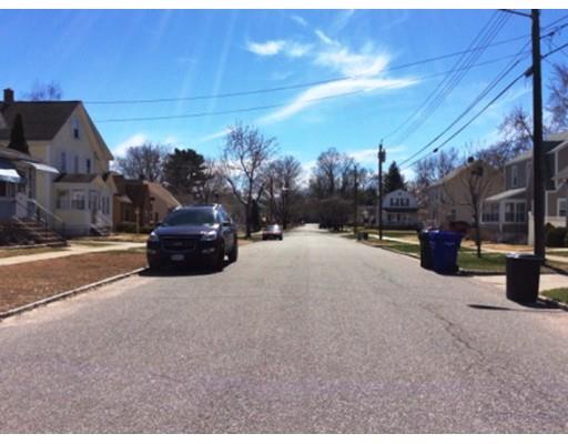 31 Athol St, Springfield, MA 01107 photo 28