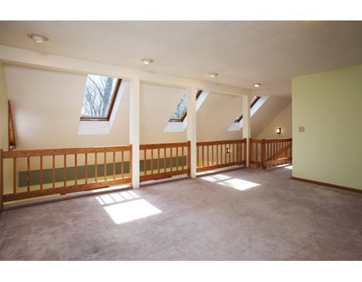 86 Concord St, Maynard, MA 01754 photo 7