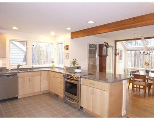 4 Sholan Cir, Harvard, MA 01451 photo 8