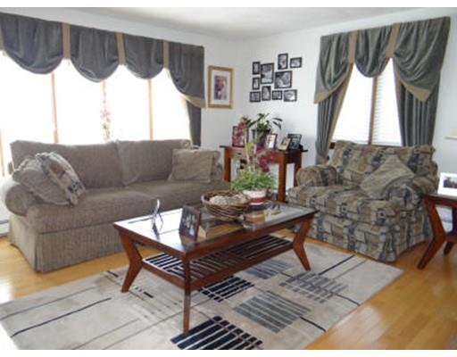 24 Mckinley St, Everett, MA 02149 photo 12
