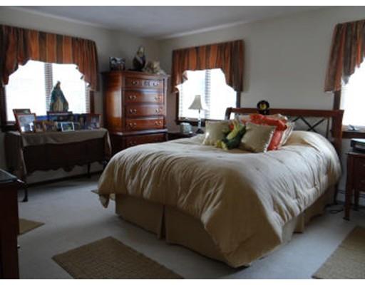 24 Mckinley St, Everett, MA 02149 photo 18