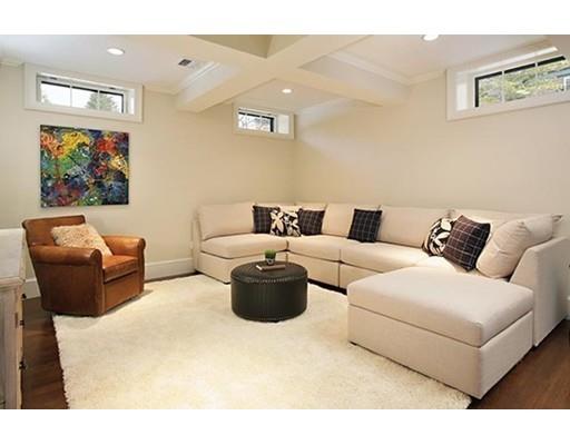 38 Devon Rd, Brookline, MA 02467 photo 9