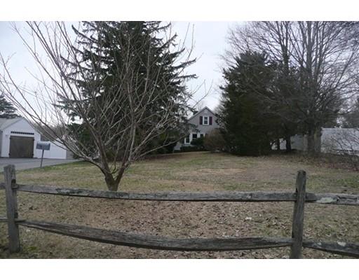 78 Charles St, Reading, MA 01867 photo 3