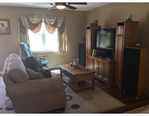 3 Shallop Ln, Wareham, MA 02571 photo 5
