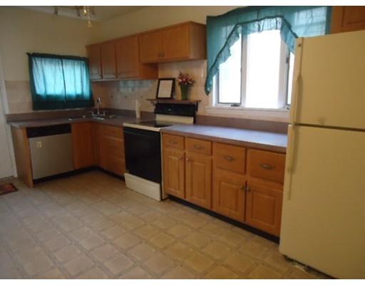 89 Beaconsfield Rd, Worcester, MA 01602 photo 3