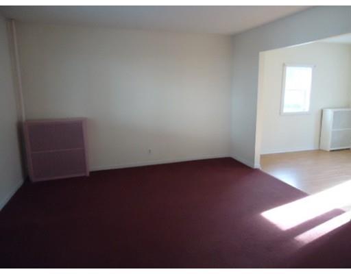 89 Beaconsfield Rd, Worcester, MA 01602 photo 9