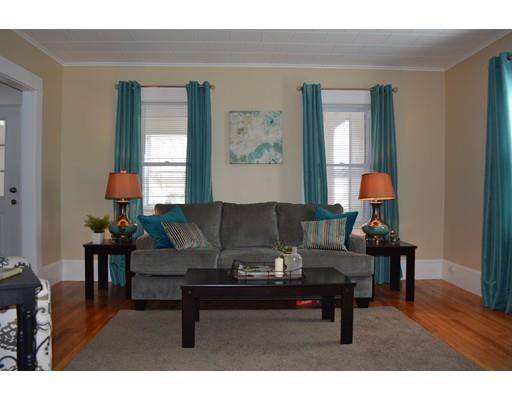 59 Embury, Springfield, MA 01109 photo 4